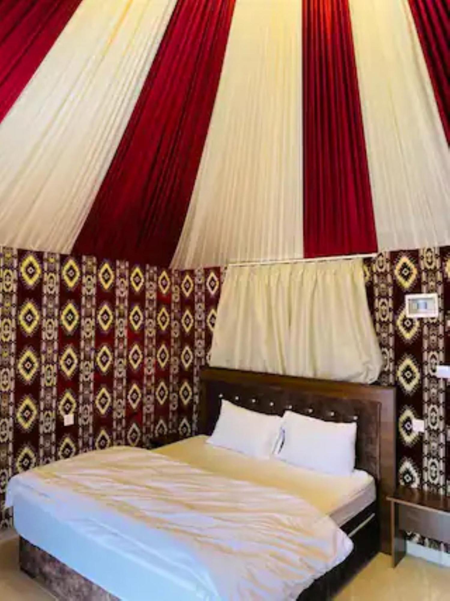 Calm Camp Bed & Breakfast Wadi Rum Exterior photo